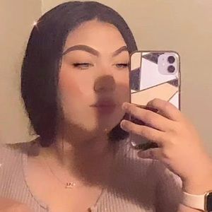 Meet your Posher, Maritza